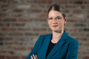 Julia Thlon